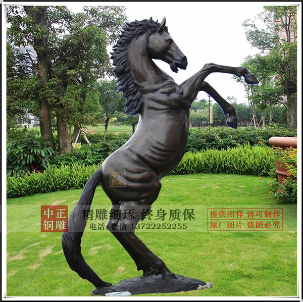 深圳馬踏飛燕.jpg 深圳馬踏飛燕.jpg