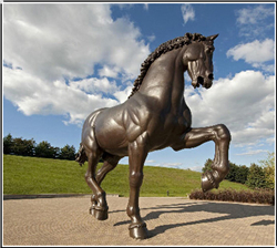 廣場銅馬 廣場銅馬