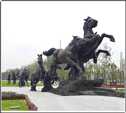 街頭銅馬雕塑 街頭銅馬雕塑