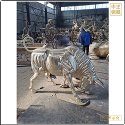 大型鎏金銅牛雕塑 大型鎏金銅牛雕塑