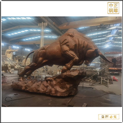 廣場(chǎng)公園商業(yè)街銅牛擺件鑄造 廣場(chǎng)公園商業(yè)街銅牛擺件鑄造